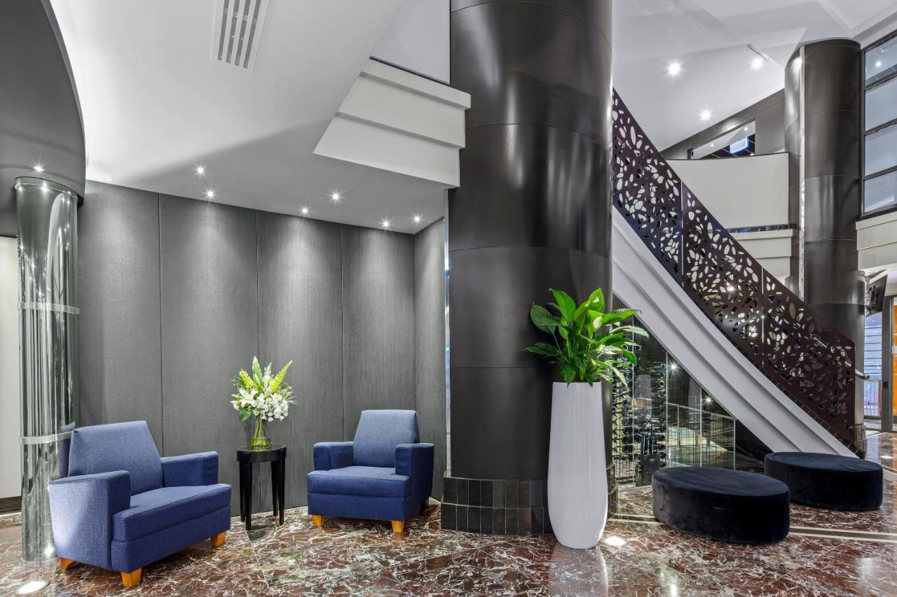 Peppers Waymouth Hotel Adelaide Dış mekan fotoğraf The lobby of the hotel